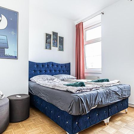 Near Schoenbrunn - Economy Rooms In Shared Apartment At Meidling Train Station Wenen Buitenkant foto